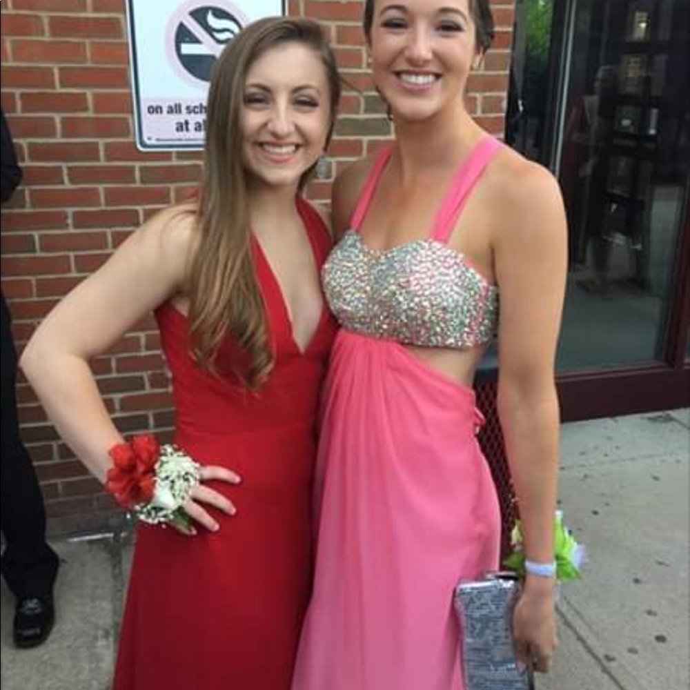 Peach/coral prom dress
